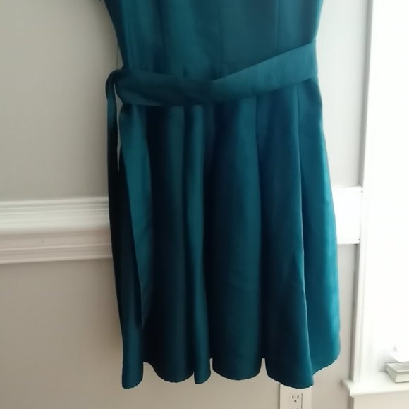 'NEW DIRECTIONS' Shawl collared full skirt Dress Size 12 Jewel toned Jad… - Picture 8 of 10